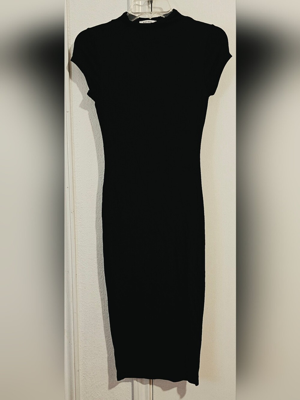 Black Bead Black Short-Sleeve Midi Dress